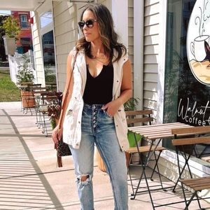 DRAWSTRING WAIST MILITARY HOODIE VEST- beige